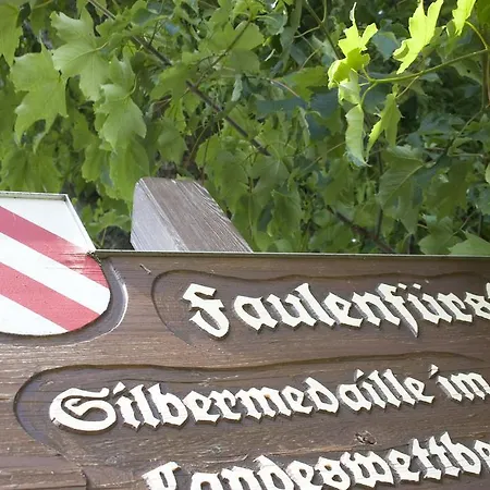 Hoehengasthof Roessle シュルッフゼー