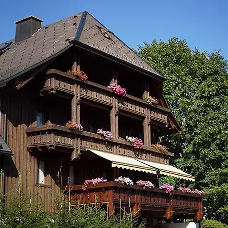 Gæstehus Hoehengasthof Roessle 3*