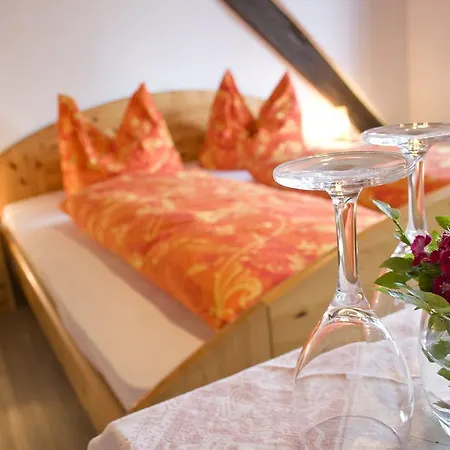 Hoehengasthof Roessle 3*